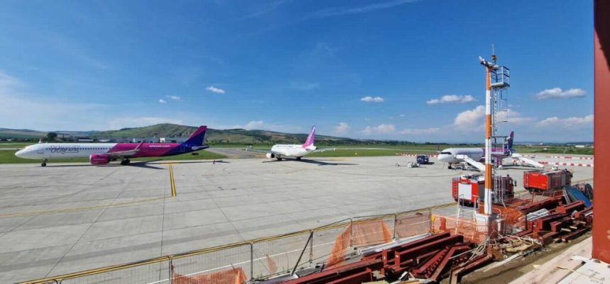 ACTIVITATE INTENSĂ LA AEROPORTUL TRANSILVANIA