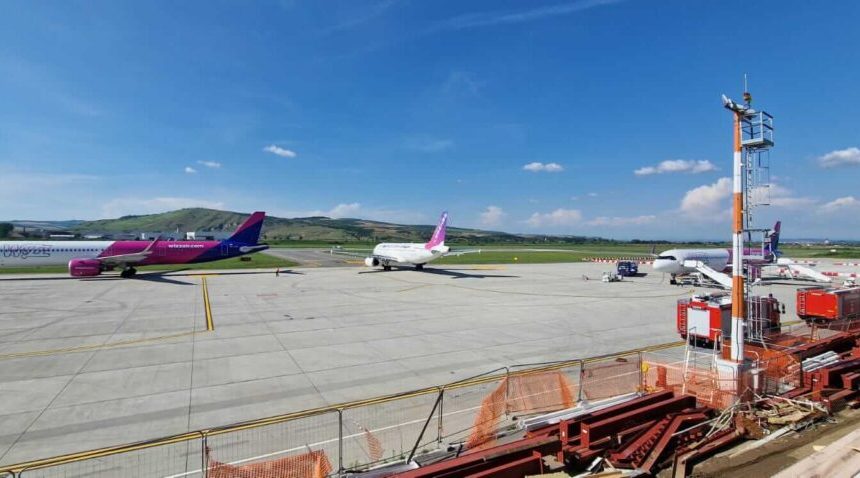 ACTIVITATE INTENSĂ LA AEROPORTUL TRANSILVANIA